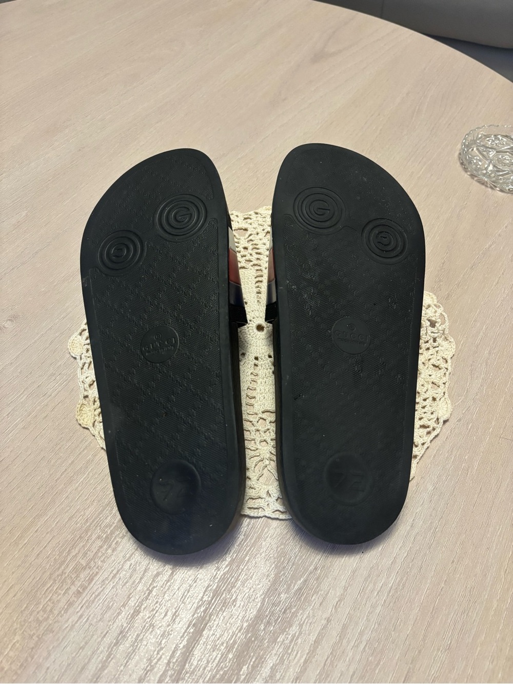 Gucci Slides - Picture 7 of 7